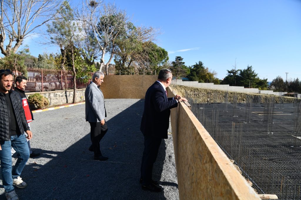 Vali Soytürk Aile ve Sosyal Hizmet İl Müdürlüğü Binası İnşaat Alanında İncelemelerde Bulundu