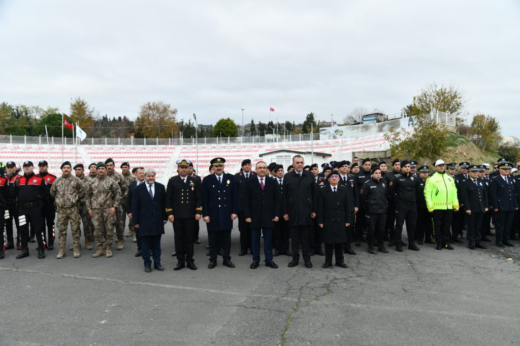 64 Araç Düzenlenen Törenle Emniyet ve Jandarmaya Teslim Edildi